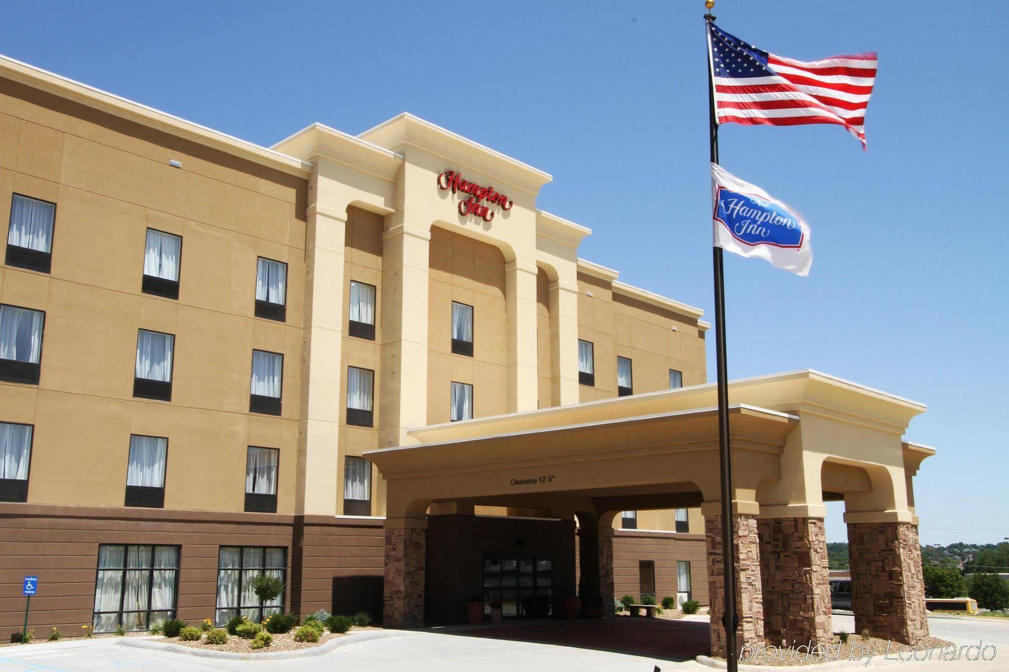 HAMPTON INN OTTUMWA ::: OTTUMWA, IA ::: COMPARE HOTEL RATES